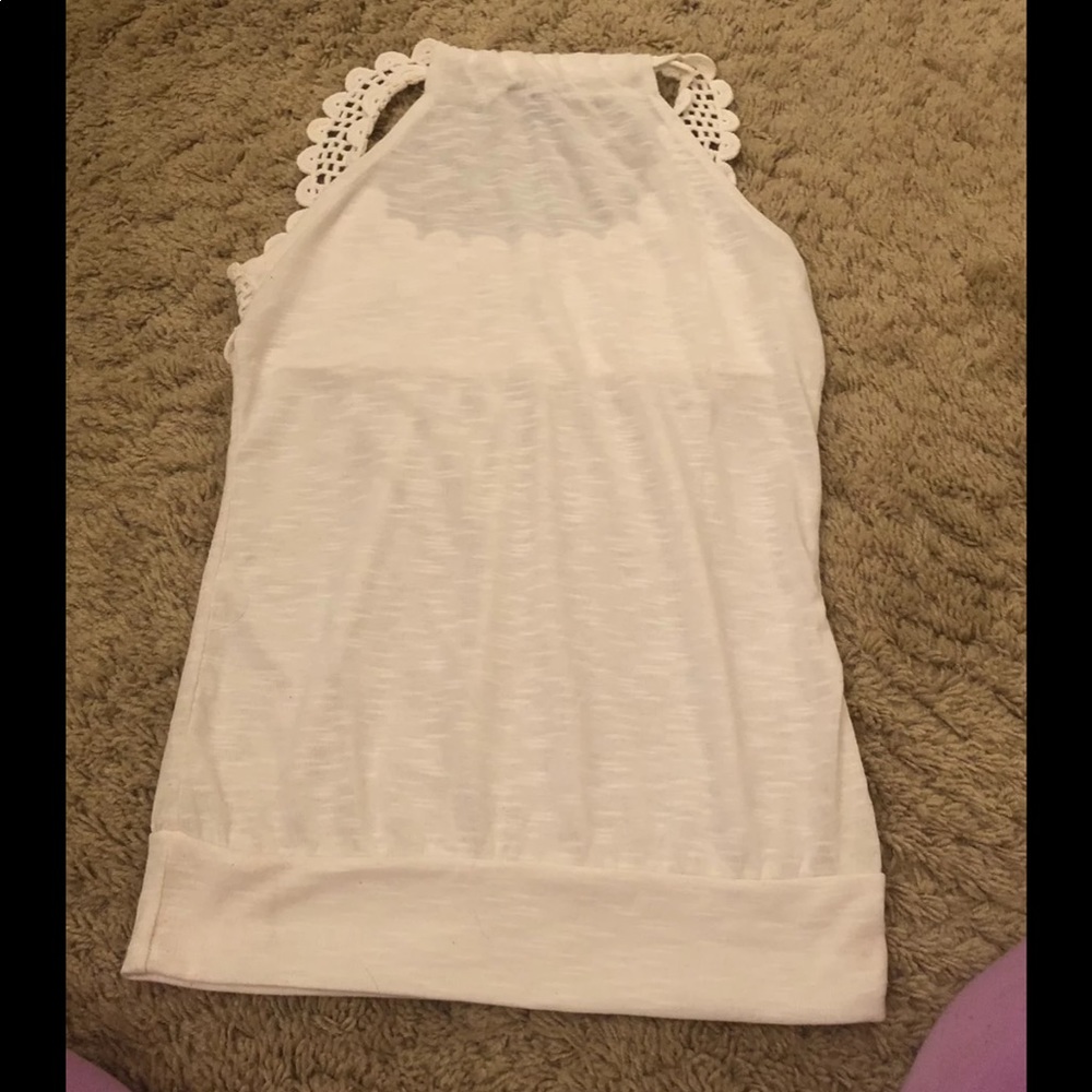 Ivory tank - Picture 3 of 4